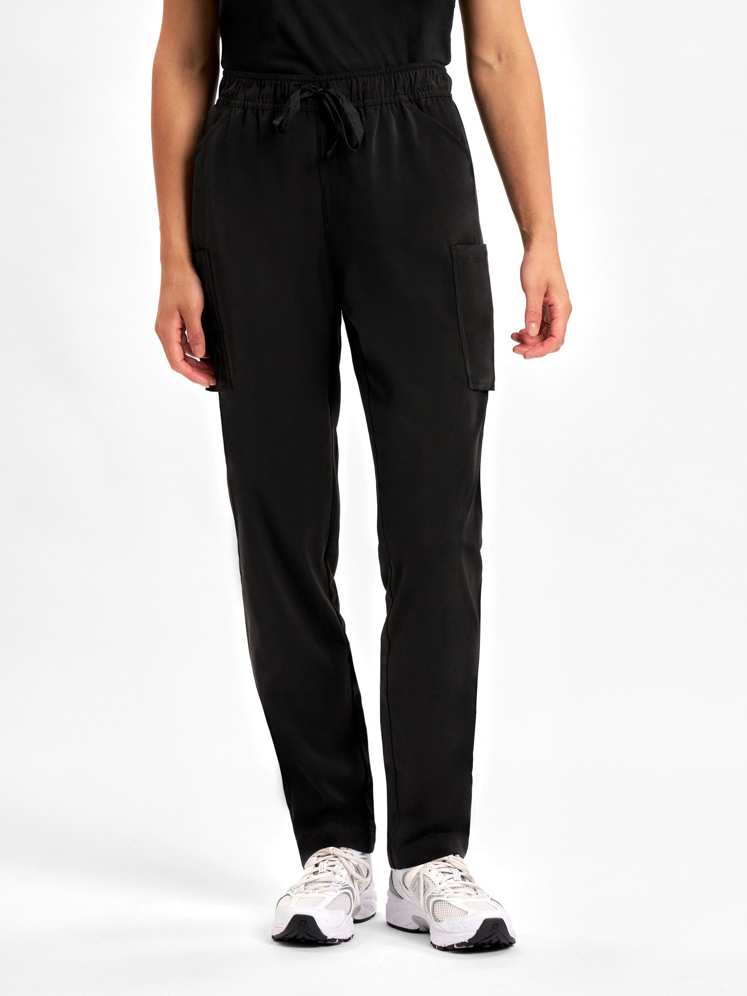 Avery Womens Slim Leg Scrub Pant